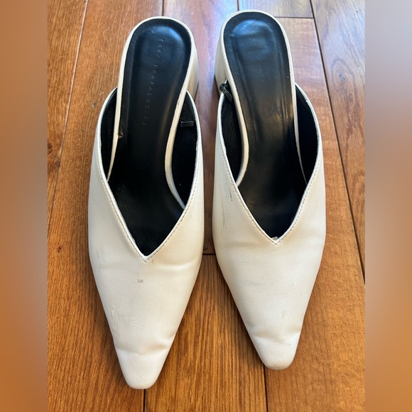 Zara Slip on White Heeled shoes - Picture 1 of 4
